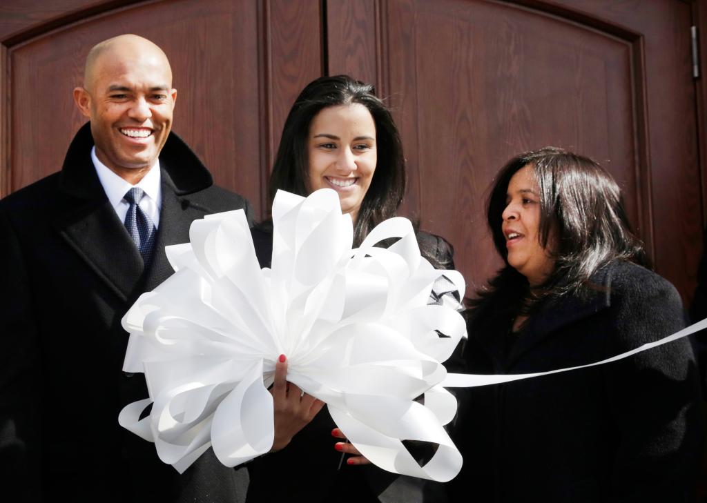 Mariano Rivera and Clara Rivera.