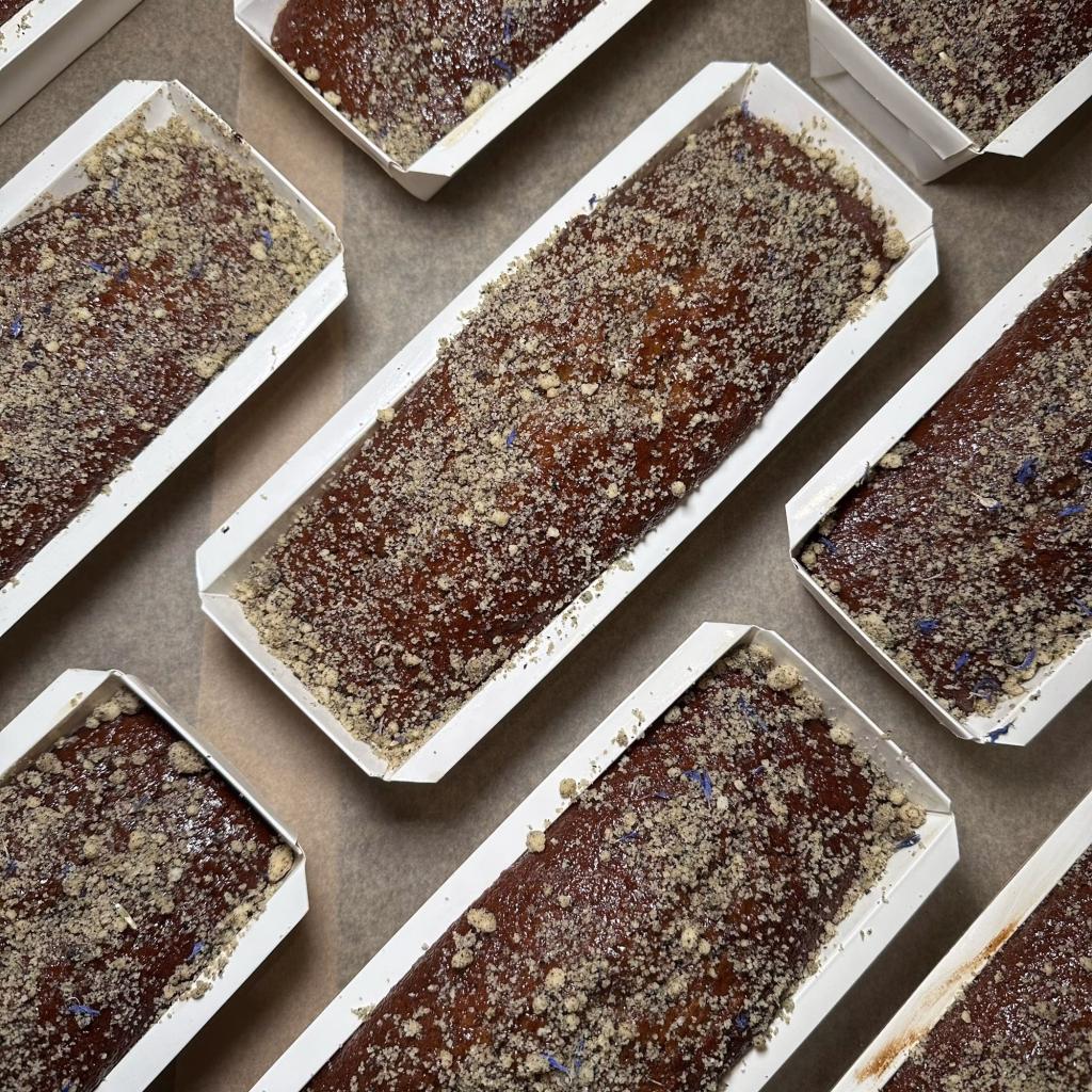 Reali-Tea Cake