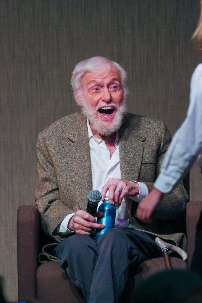  Dick Van Dyke entertains a packed crowd at the opening reception for a new photography exhibition of his portraits in Malibu, California.   